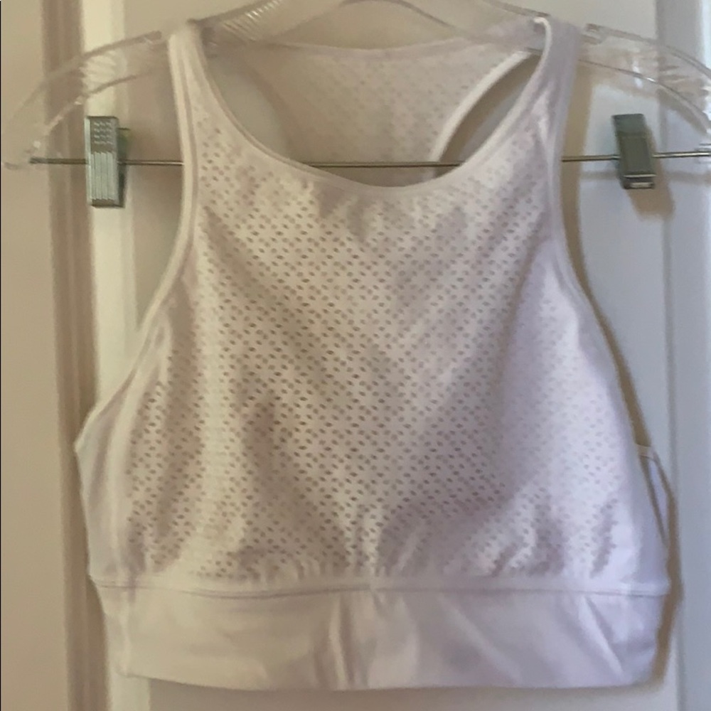 Lulu Lemon high neck sports bra UGC